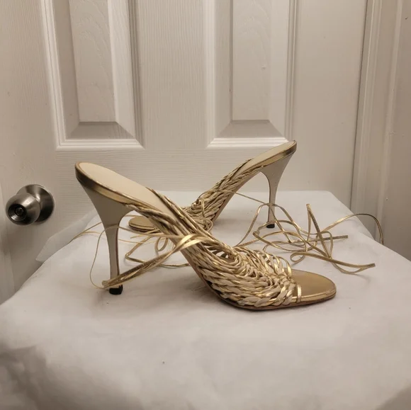 Gucci wrap ankle heel women shoe size 8